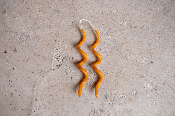 Marigold Curlies, Pair